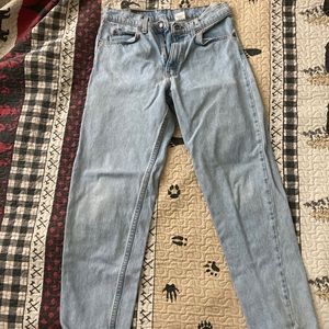 Vintage Levi’s 550 31x30 relaxed fit tapered leg like new light wash